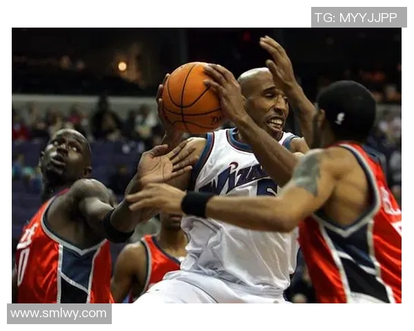 奇才与勇士精彩对决全场录像回顾及精彩瞬间分析